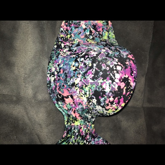 Victoria Secret Bathing Suits - Picture 11 of 16